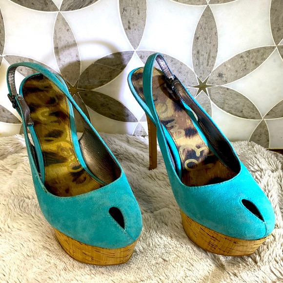 Sam Edelman Shoes - Sam Edelman Suede Pumps